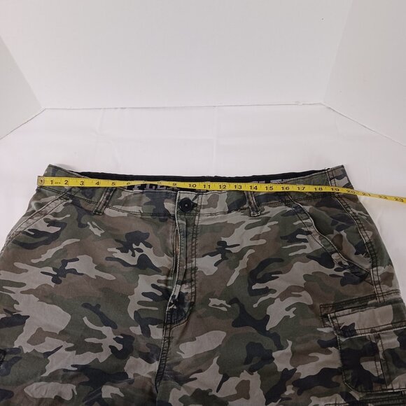Iron Flex Shorts Men's 40 Green Camo 8 Pockets Cargo Hunting Fishing 98% Cotton - Picture 6 of 10